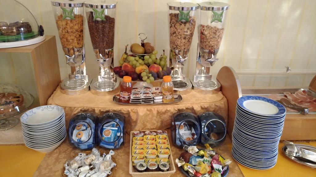 Hotel Abbaruja Όλμπια Εξωτερικό φωτογραφία