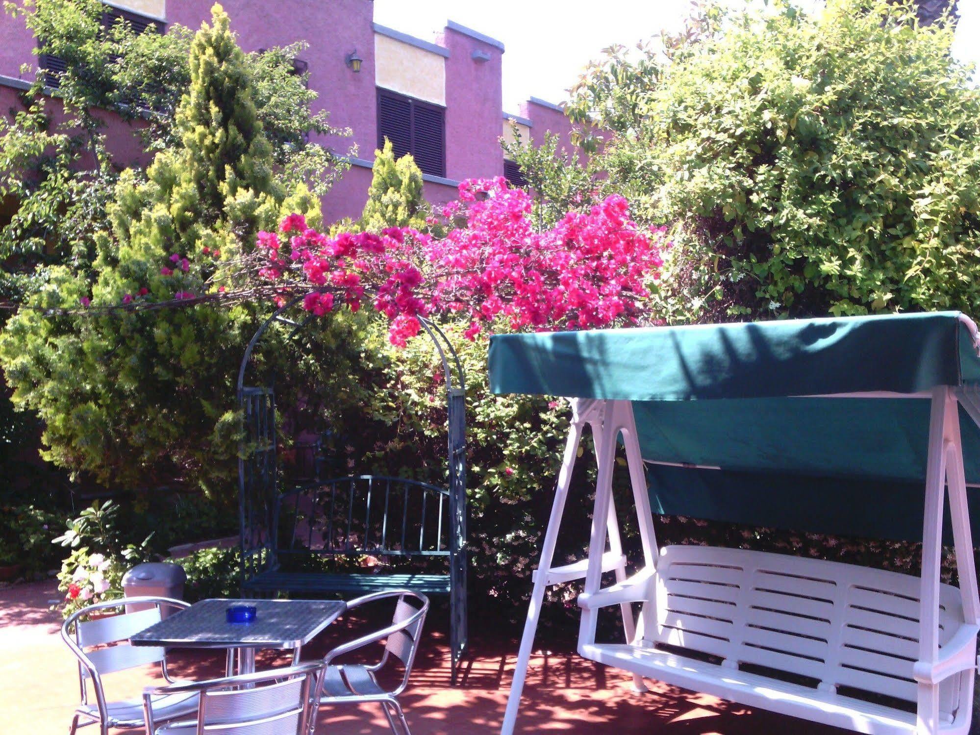 Hotel Abbaruja Όλμπια Εξωτερικό φωτογραφία