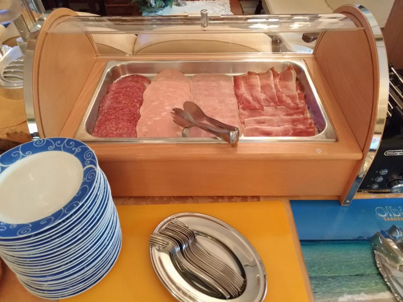 Hotel Abbaruja Όλμπια Εξωτερικό φωτογραφία
