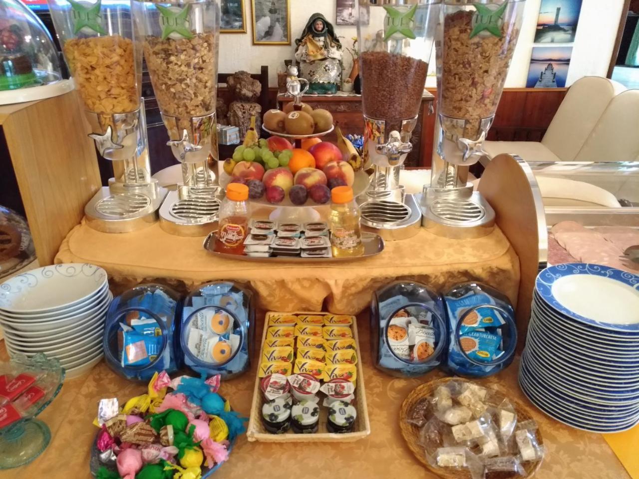 Hotel Abbaruja Όλμπια Εξωτερικό φωτογραφία