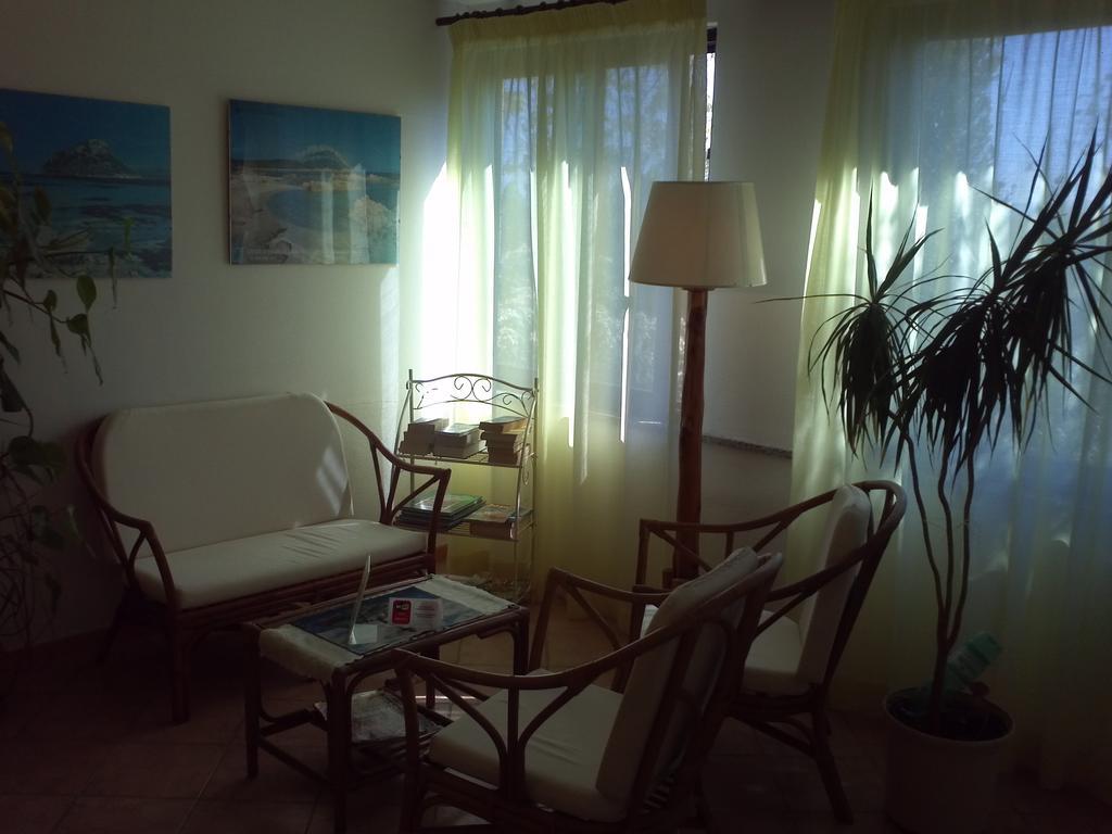 Hotel Abbaruja Όλμπια Εξωτερικό φωτογραφία